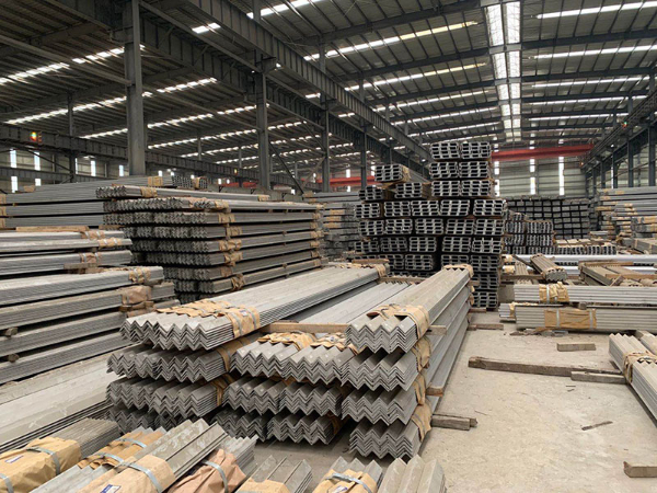 耐熱鋼是指在高溫下具有較高強度和良好的化學穩定性的特殊鋼
